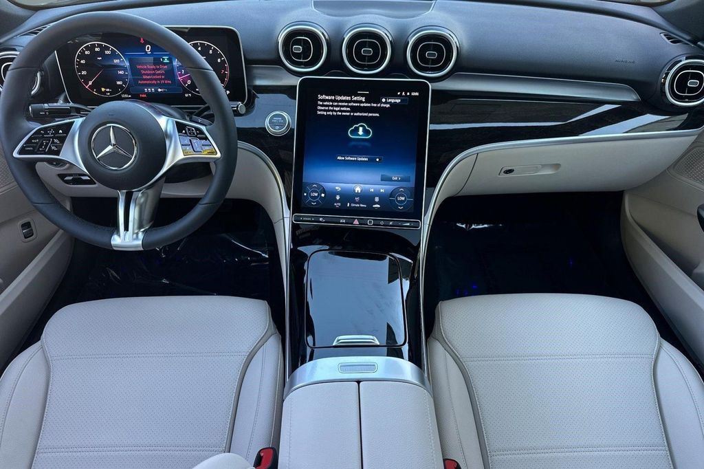2026 Mercedes-BENZ C-CLASS — миниатюра 16