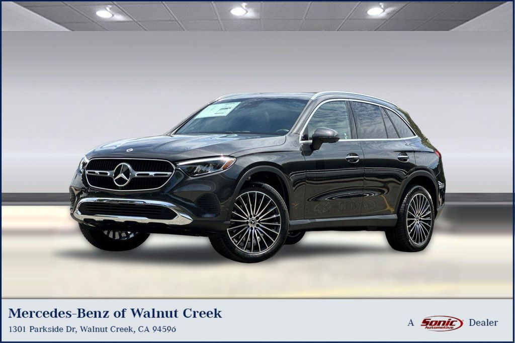 New 2026 Mercedes-Benz GLC 300 4MATIC