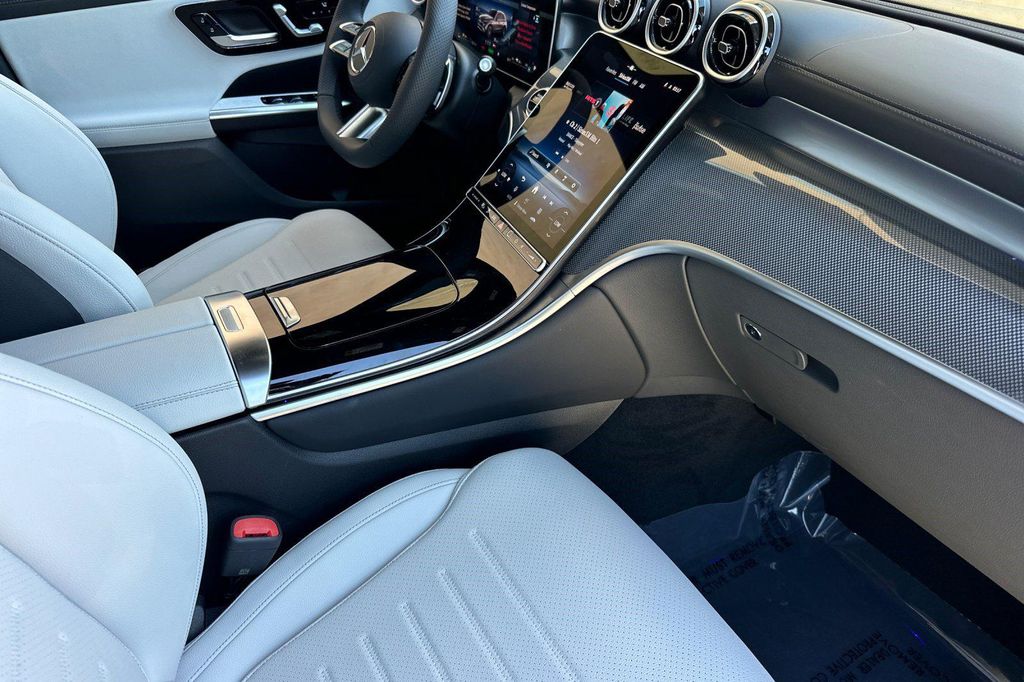 2026 Mercedes-BENZ GLC 缩略图 28