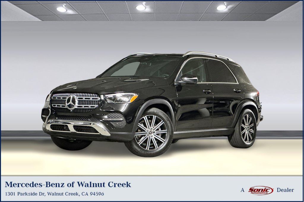 2026 Mercedes-BENZ GLE photo 1