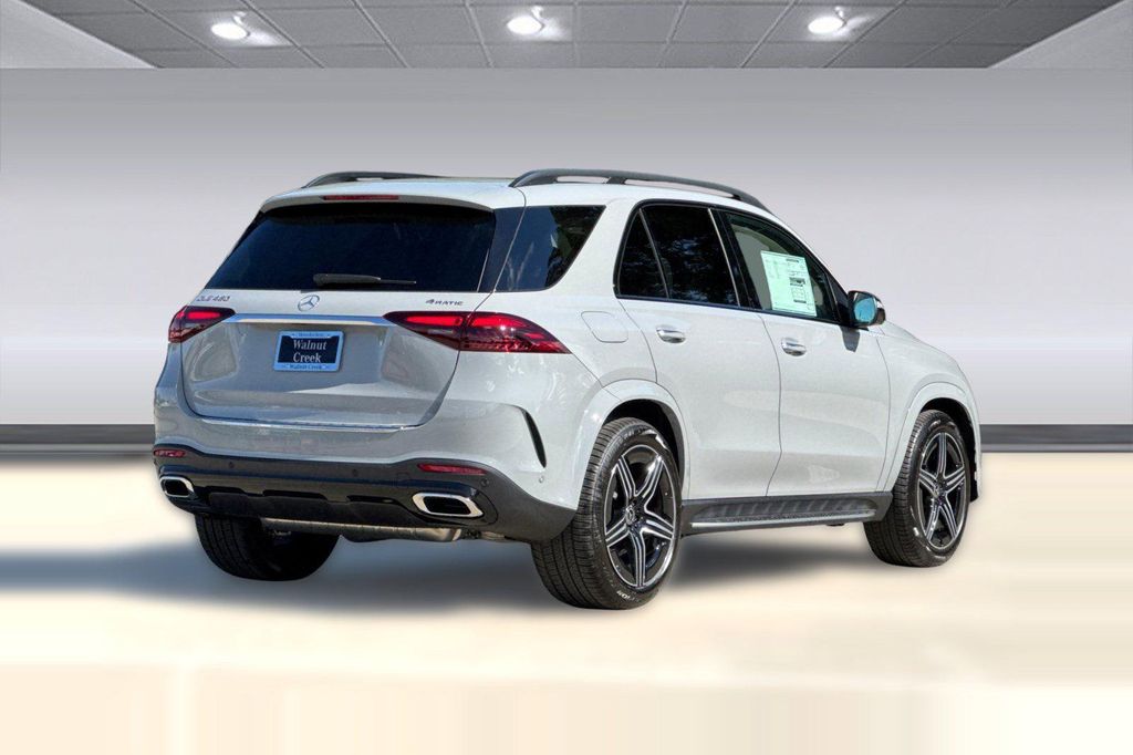 صورة 8 لـ 2026 Mercedes-BENZ GLE