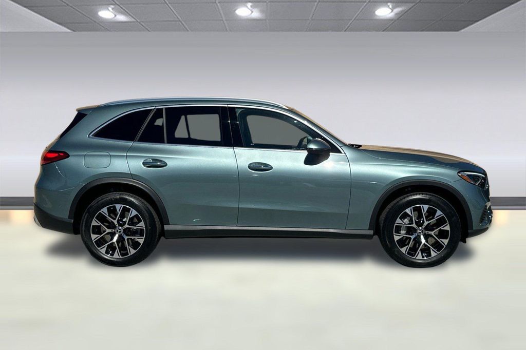 2026 Mercedes-BENZ GLC 照片 7