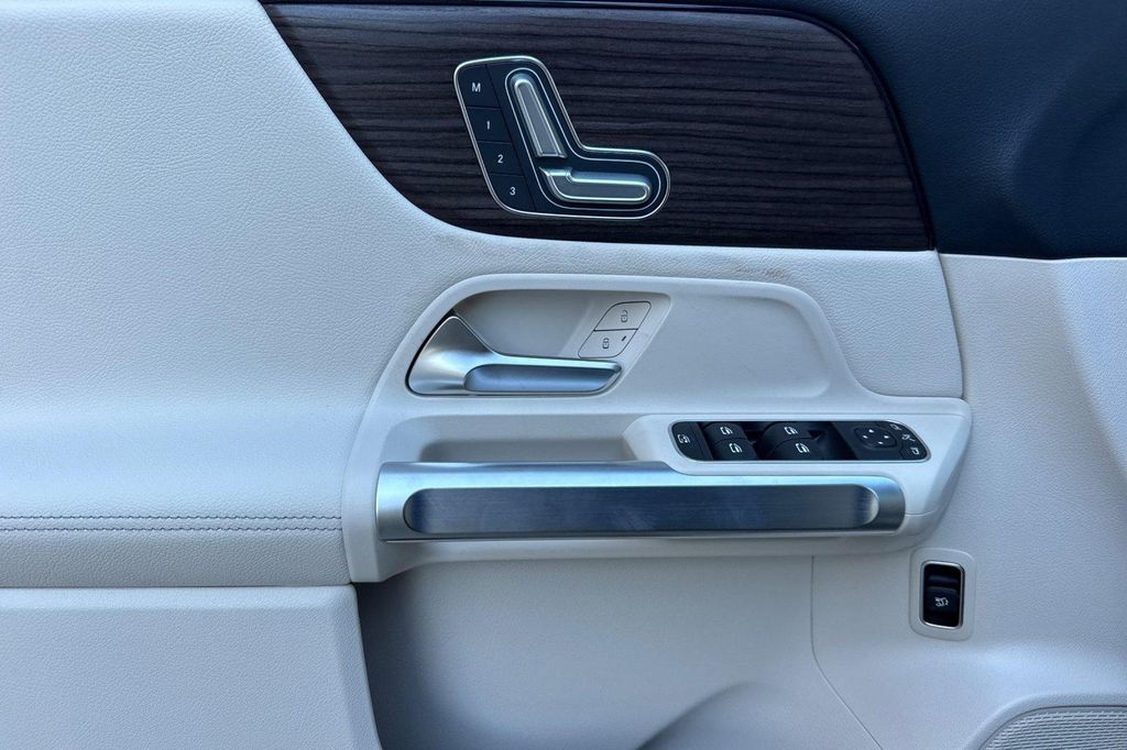 صورة مصغرة 13 لـ 2026 Mercedes-BENZ GLB