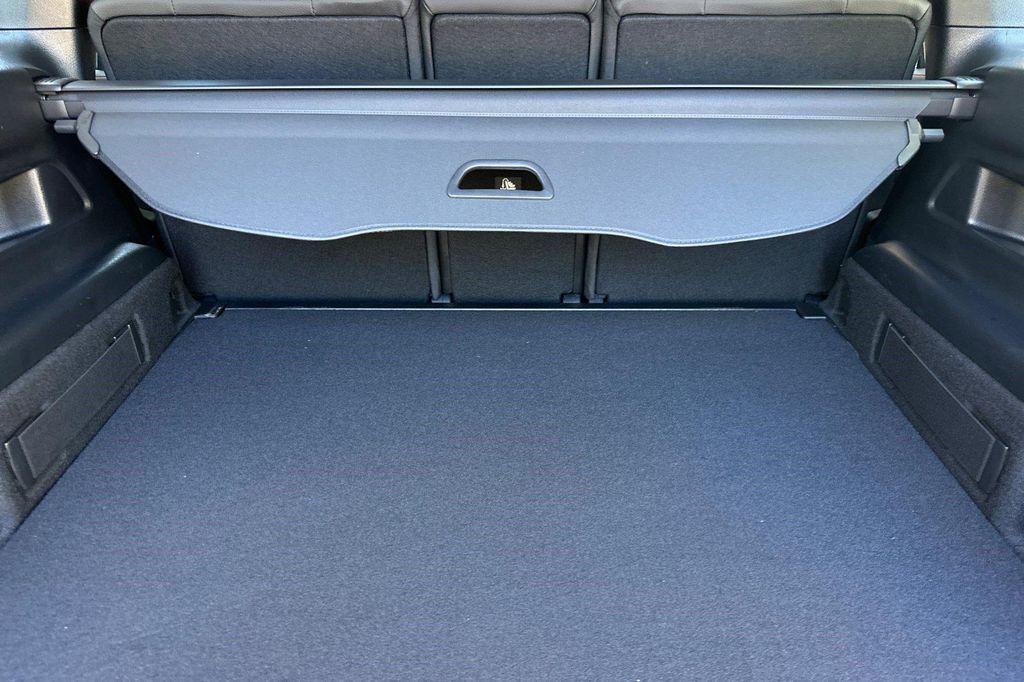 2026 Mercedes-BENZ AMG GLB 35 4MATIC 缩略图 23