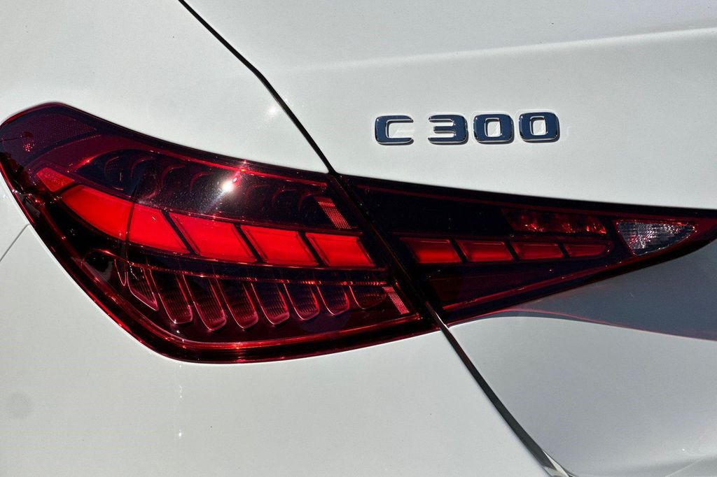 2026 Mercedes-BENZ C-CLASS 缩略图 23