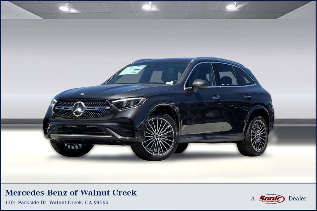 New 2026 Mercedes-Benz GLC 300 Base