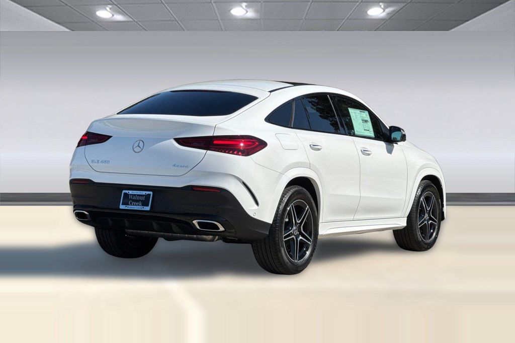 2026 Mercedes-BENZ GLE — фото 9