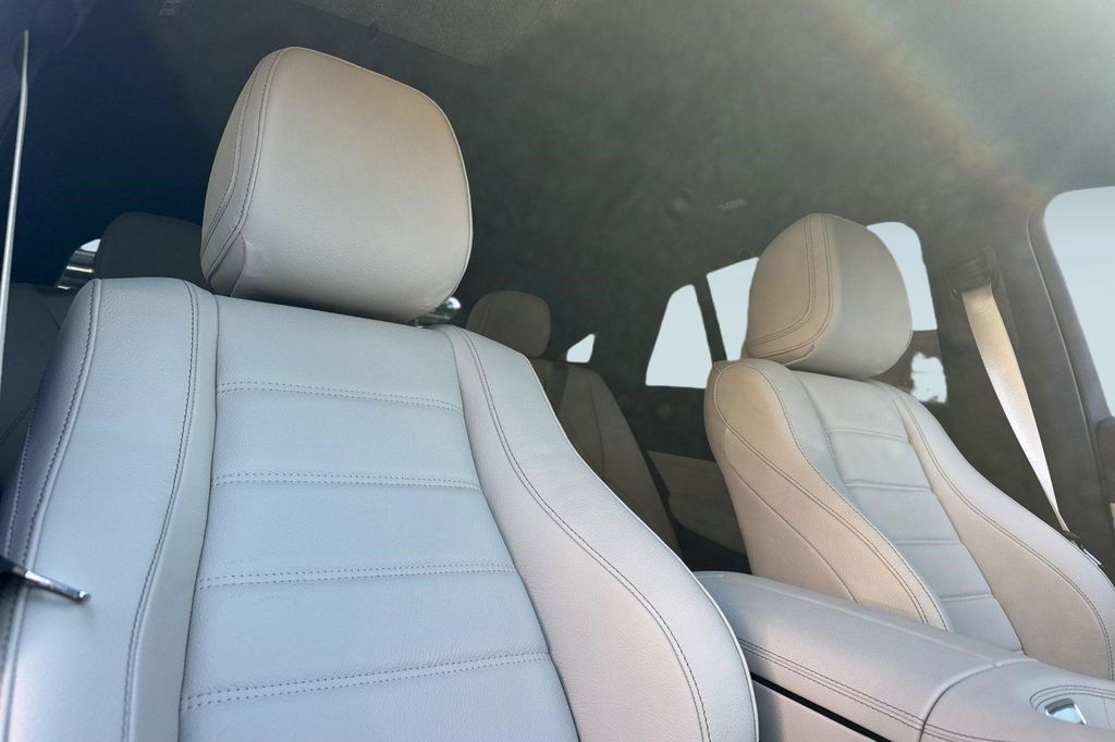 2026 Mercedes-BENZ GLE — миниатюра 25
