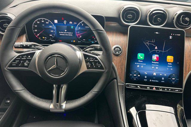 2026 Mercedes-BENZ GLC — миниатюра 26