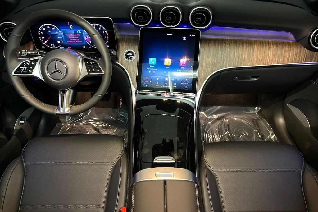 صورة مصغرة 16 لـ 2026 Mercedes-BENZ GLC