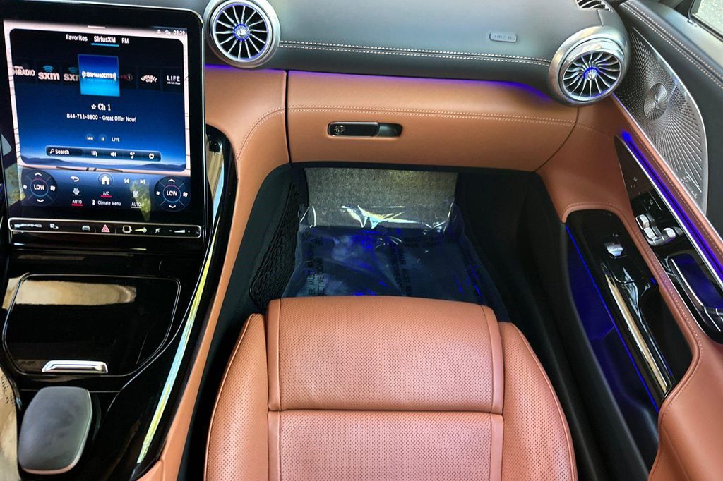 صورة 31 لـ 2024 Mercedes-BENZ AMG GT 55 BASE