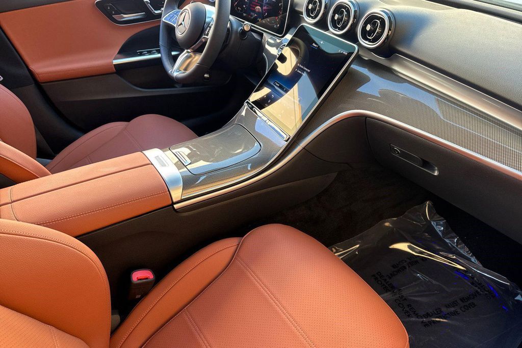 2026 Mercedes-BENZ C-CLASS 缩略图 18