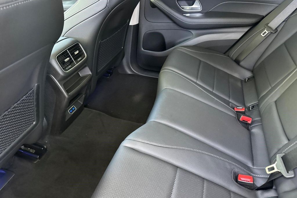 2026 Mercedes-BENZ GLE 缩略图 26