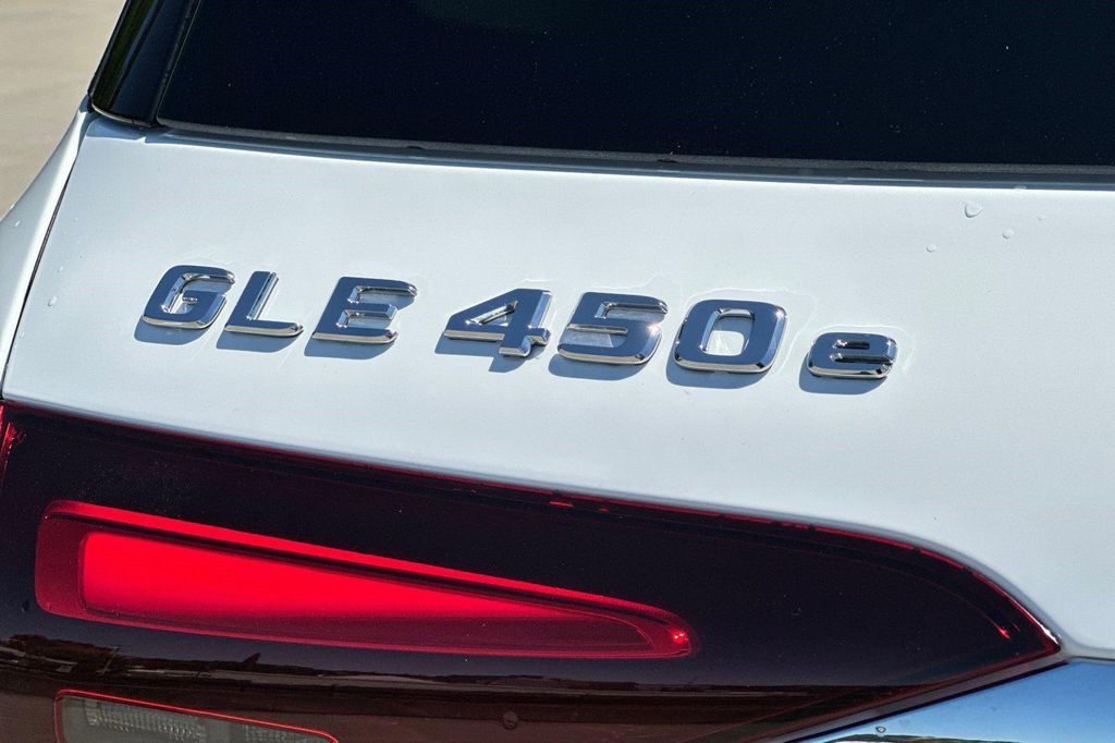 صورة مصغرة 19 لـ 2026 Mercedes-BENZ GLE