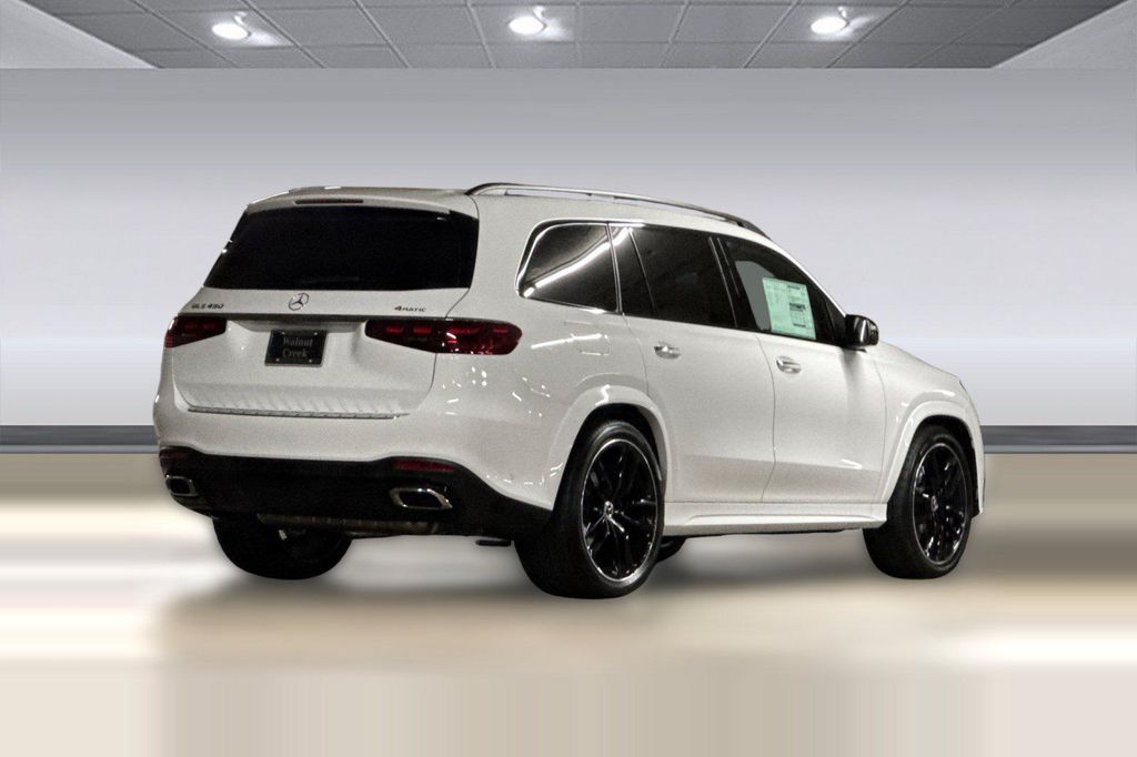 صورة 8 لـ 2026 Mercedes-BENZ GLS