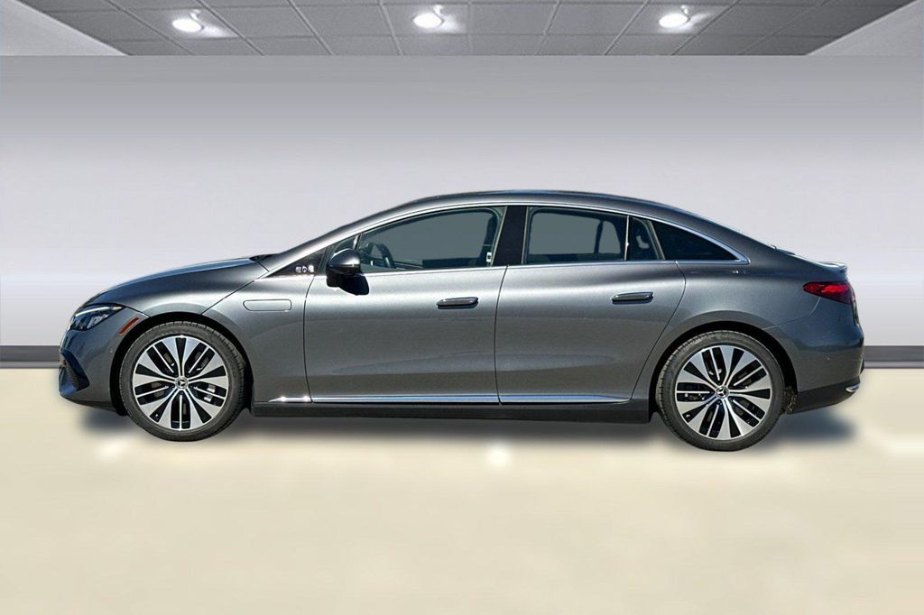 2023 Mercedes-BENZ EQE 照片 2