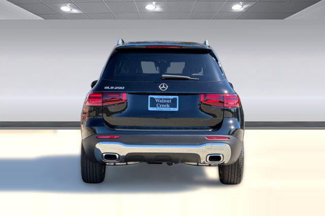صورة 10 لـ 2026 Mercedes-BENZ GLB