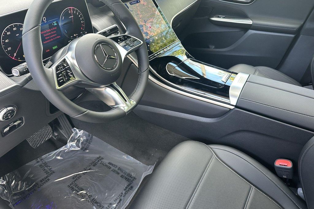 2026 Mercedes-BENZ GLC 照片 4