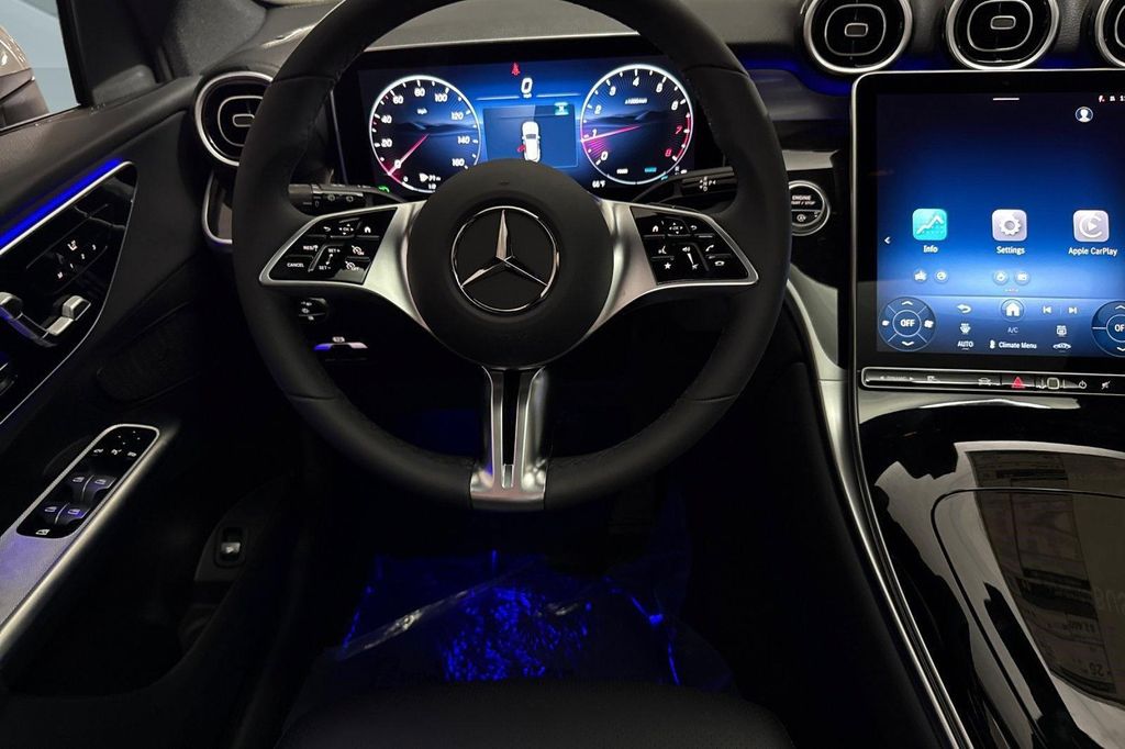 2026 Mercedes-BENZ GLC thumbnail 16