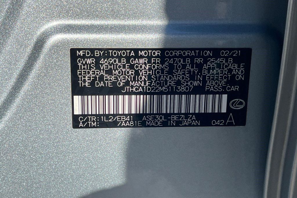 صورة 10 لـ 2021 Lexus IS 300 BASE