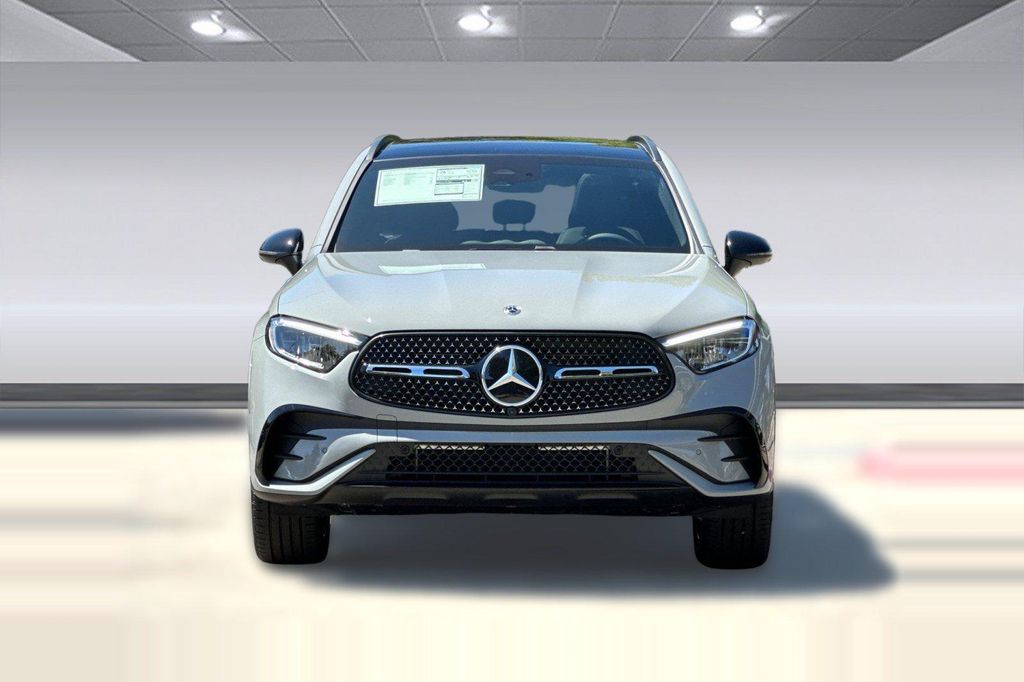صورة 6 لـ 2026 Mercedes-BENZ GLC