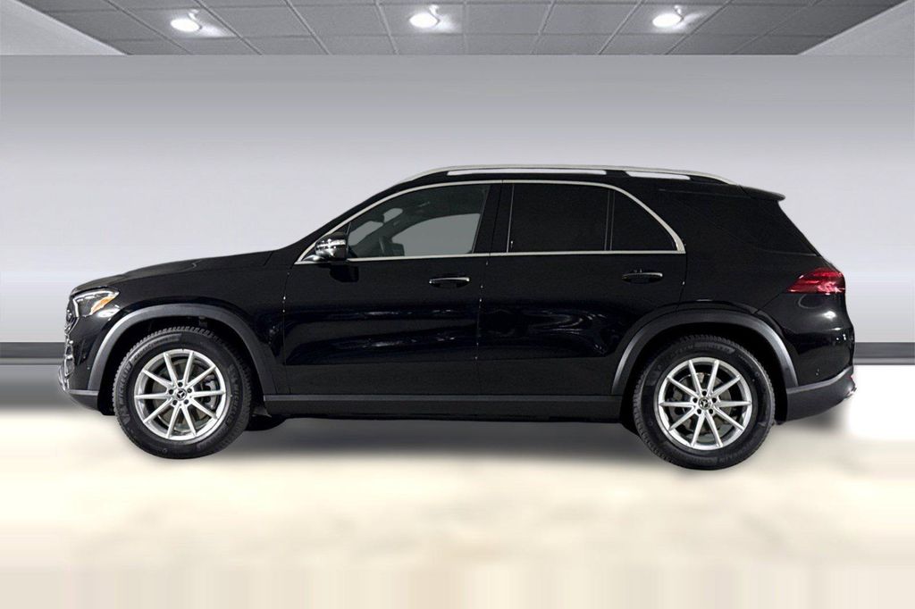 2026 Mercedes-BENZ GLE — фото 2