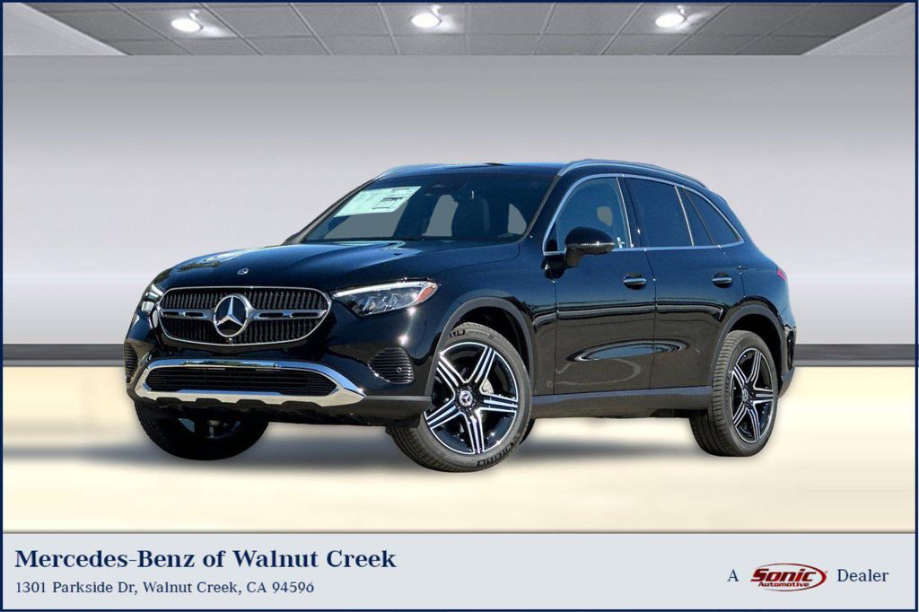 New 2026 Mercedes-Benz GLC 300 4MATIC