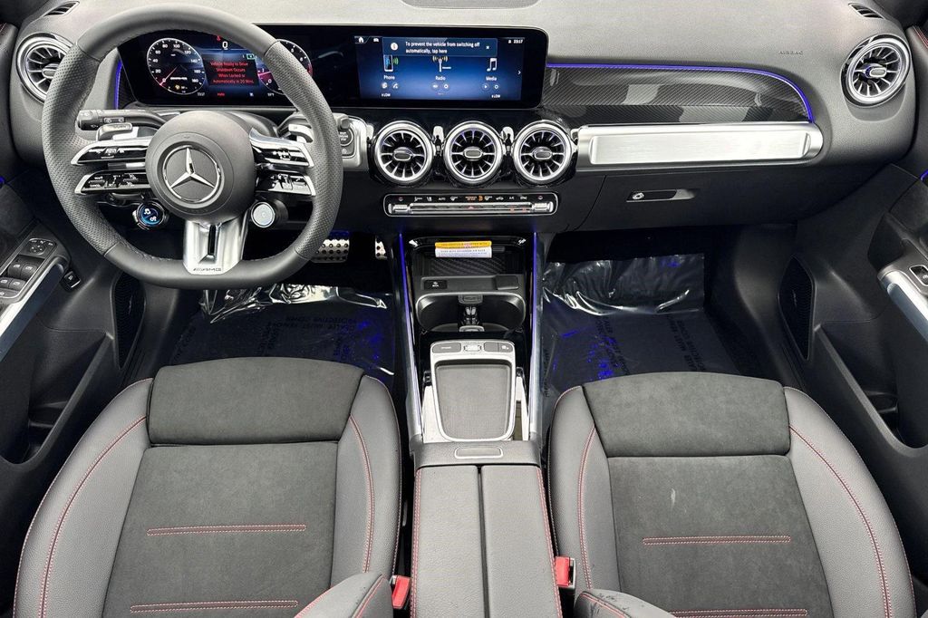 2026 Mercedes-BENZ AMG GLB 35 4MATIC — миниатюра 15