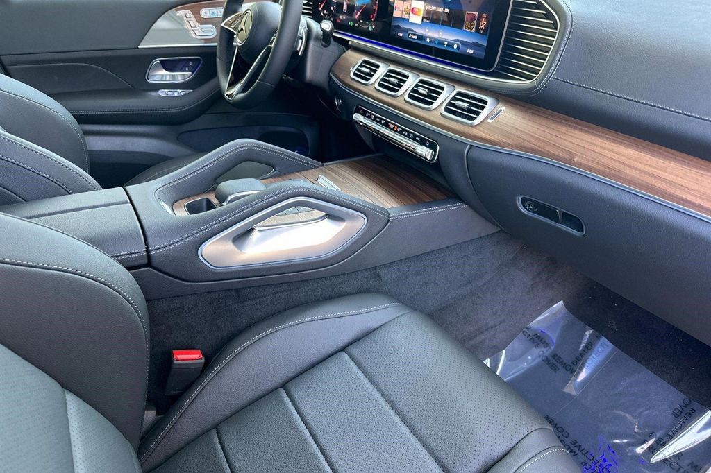 2026 Mercedes-BENZ GLE 缩略图 27