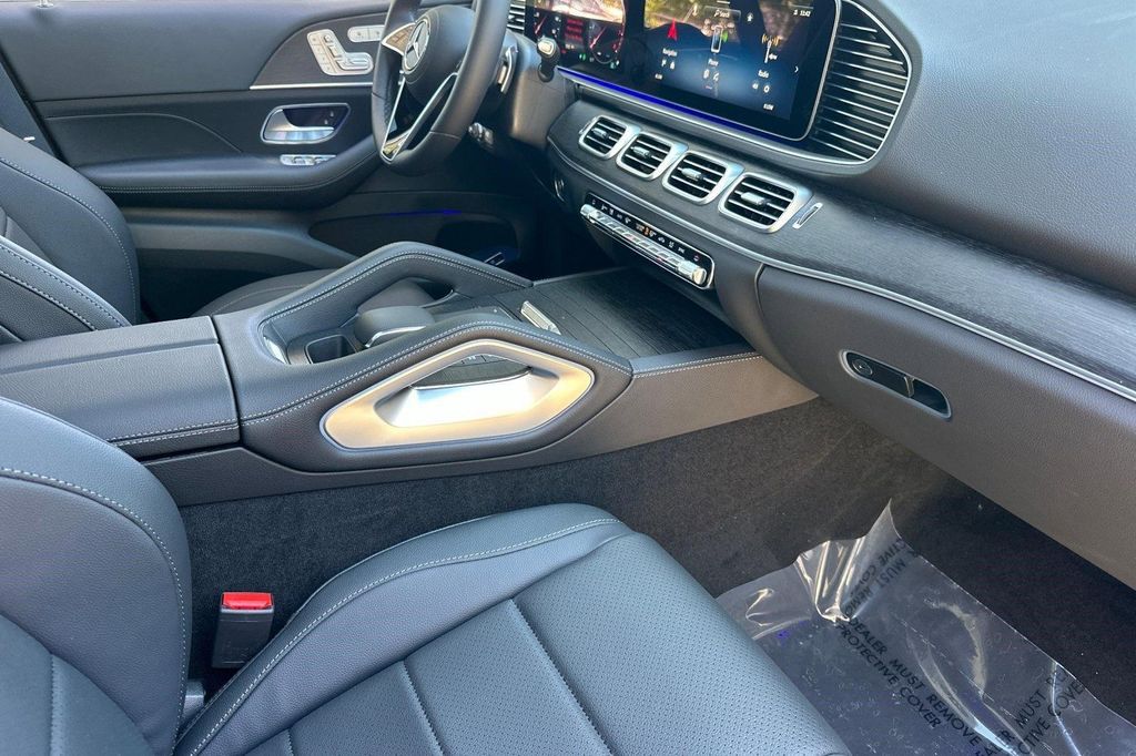 2026 Mercedes-BENZ GLE 缩略图 27