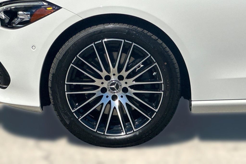 2026 Mercedes-BENZ C-CLASS thumbnail 13