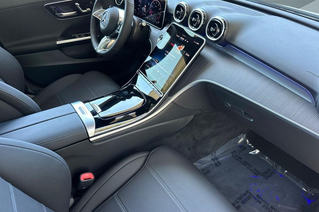 2026 Mercedes-BENZ C-CLASS thumbnail 27