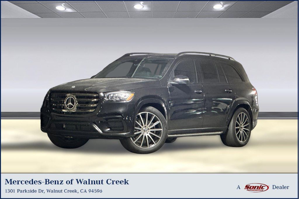 New 2025 Mercedes-Benz GLS 580 4MATIC