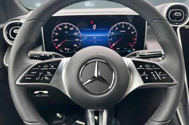 2026 Mercedes-BENZ GLC — миниатюра 16