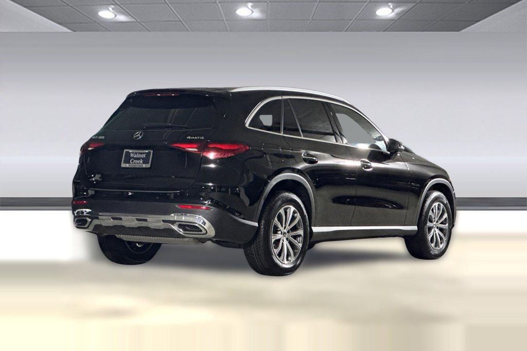 صورة 8 لـ 2026 Mercedes-BENZ GLC