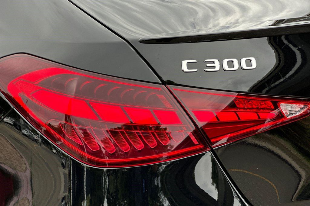 2026 Mercedes-BENZ C-CLASS — миниатюра 23