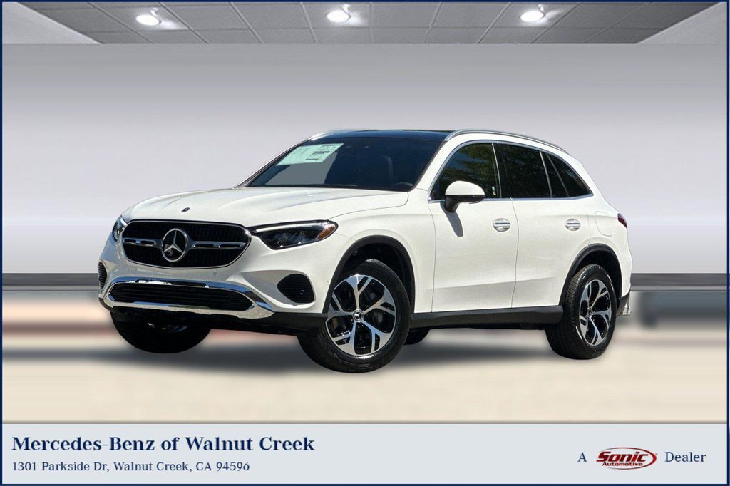 New 2026 Mercedes-Benz GLC 350e Base