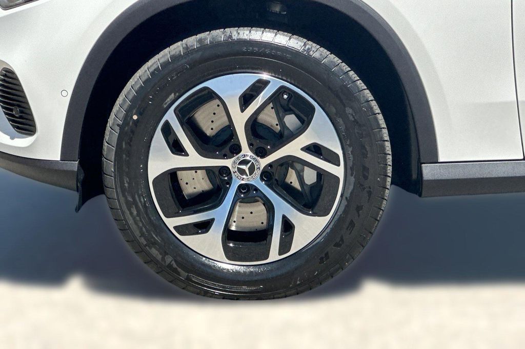 2026 Mercedes-BENZ GLC 缩略图 12