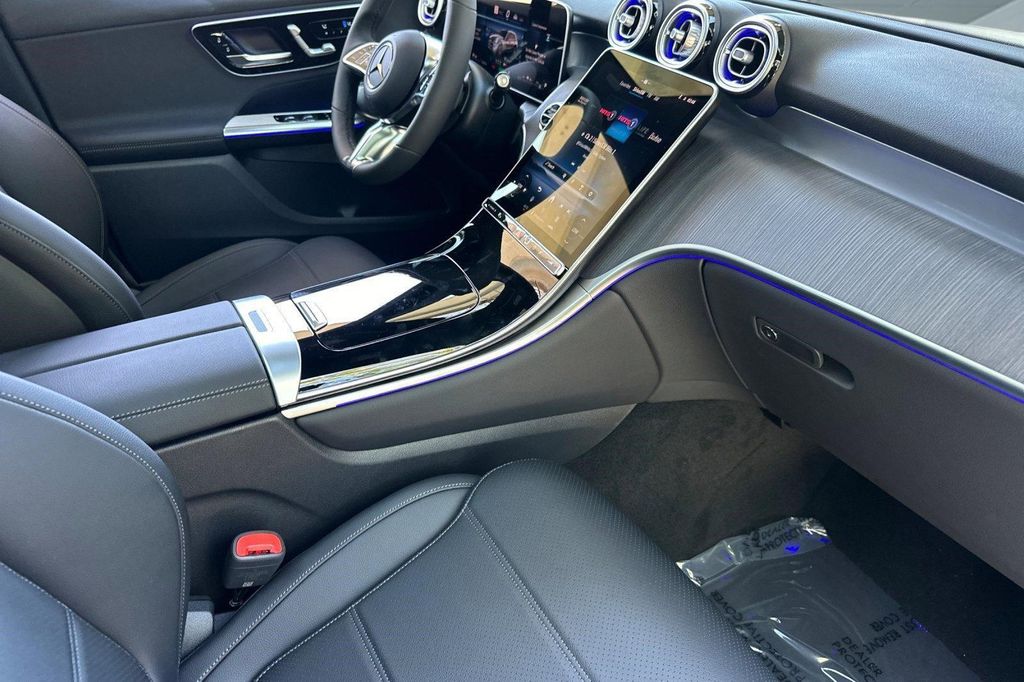 2026 Mercedes-BENZ GLC 缩略图 27