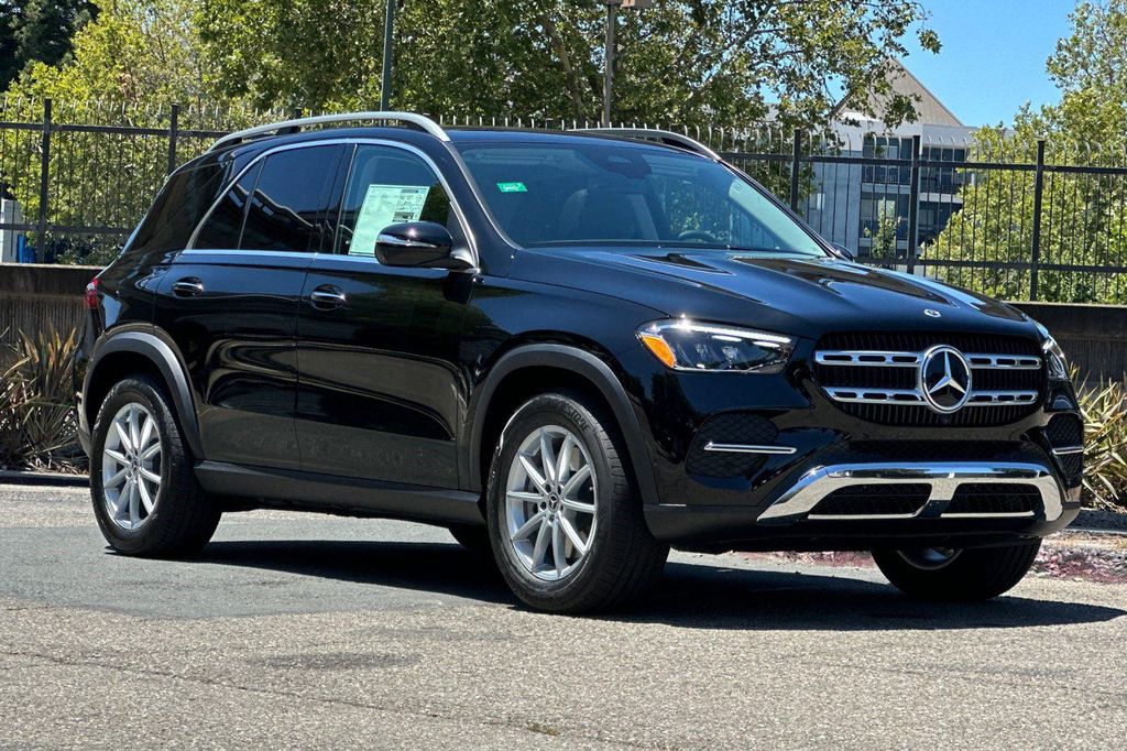 2026 Mercedes-BENZ GLE photo 6