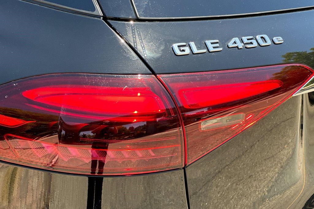 صورة مصغرة 12 لـ 2026 Mercedes-BENZ GLE