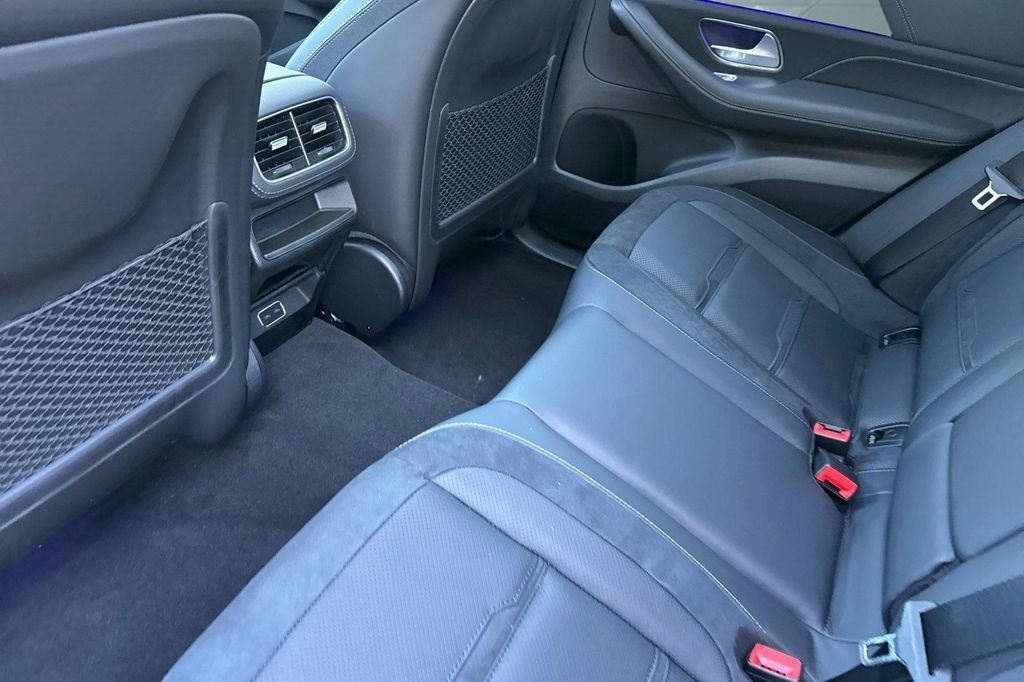 2025 Mercedes-BENZ AMG GLE 53E 4MATIC+ — миниатюра 20