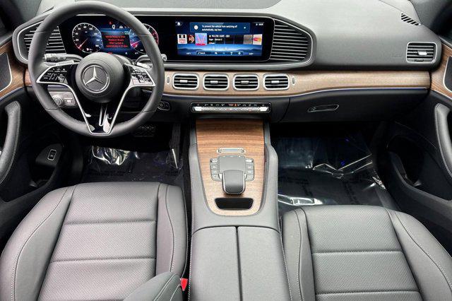 2026 Mercedes-BENZ GLE — миниатюра 13