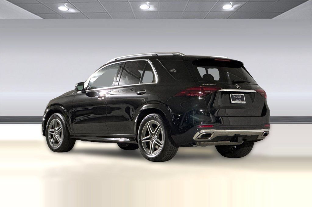 2026 Mercedes-BENZ GLE — фото 3