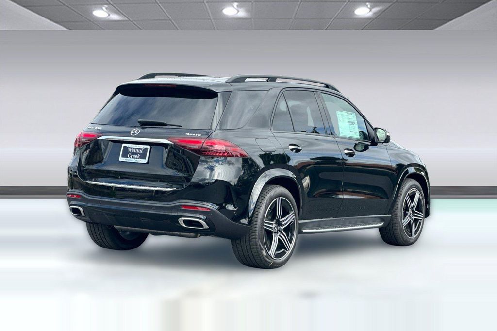 2026 Mercedes-BENZ GLE — миниатюра 9