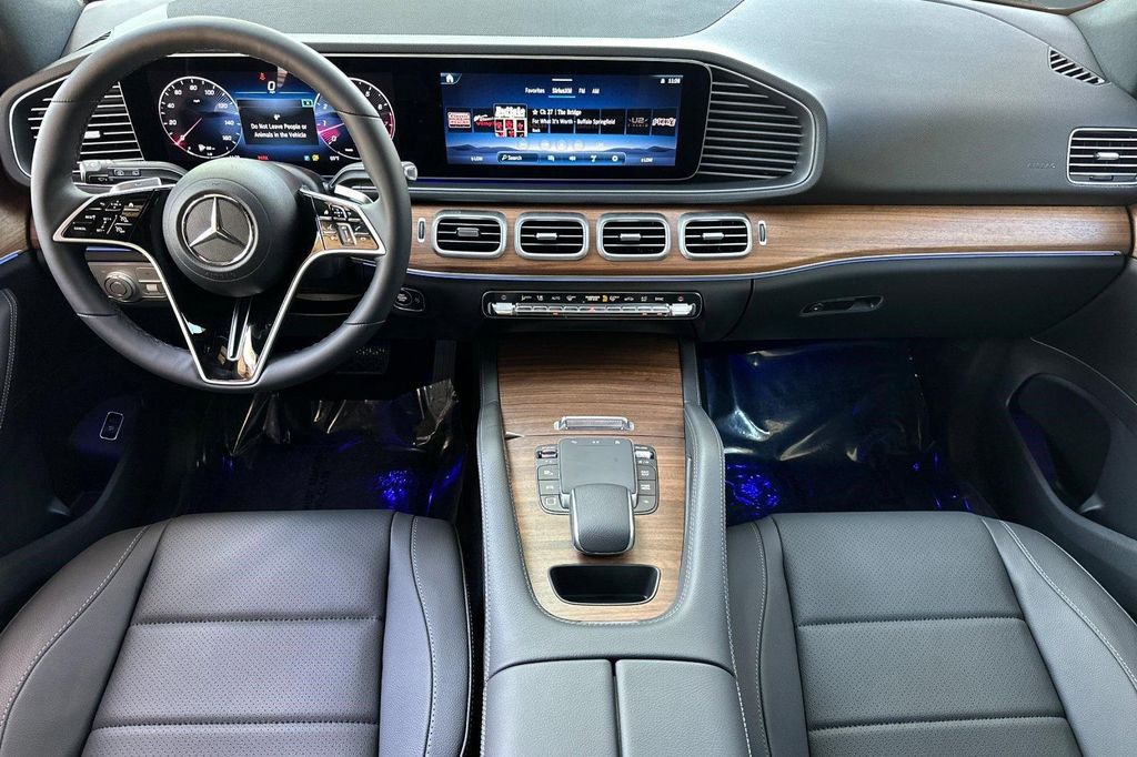 صورة مصغرة 15 لـ 2026 Mercedes-BENZ GLE