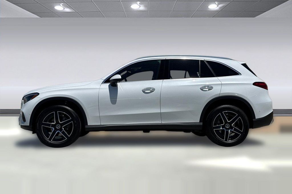 2026 Mercedes-BENZ GLC 照片 2