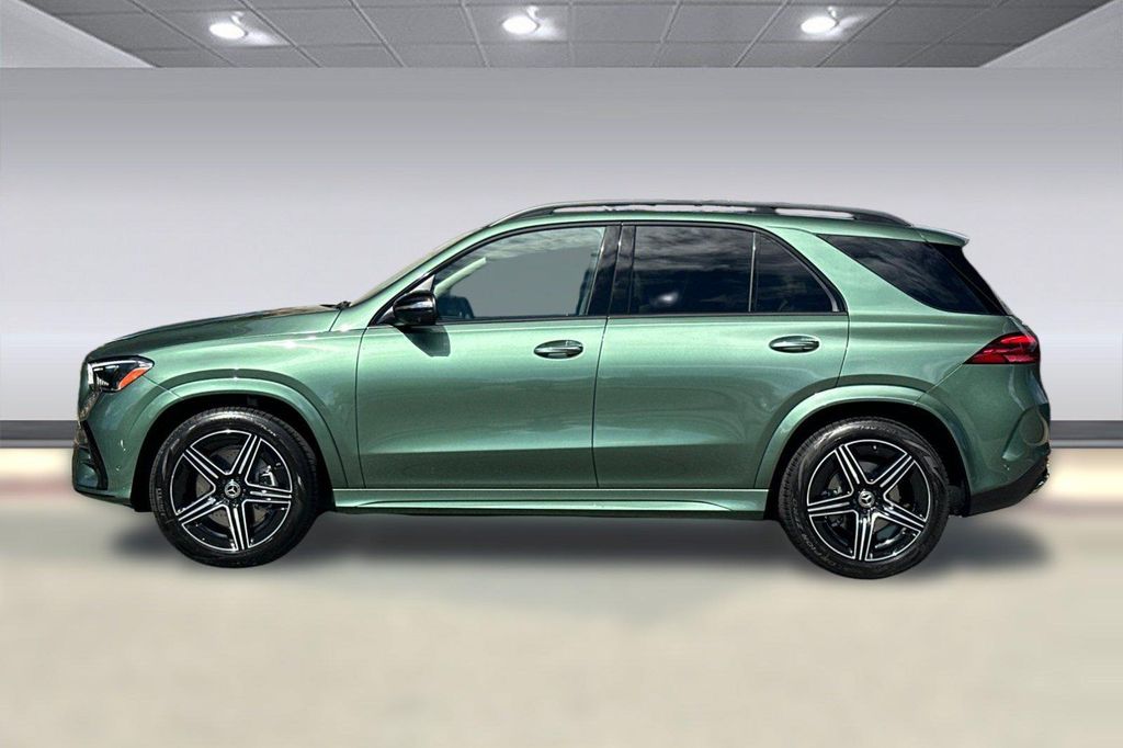2026 Mercedes-BENZ GLE — фото 2