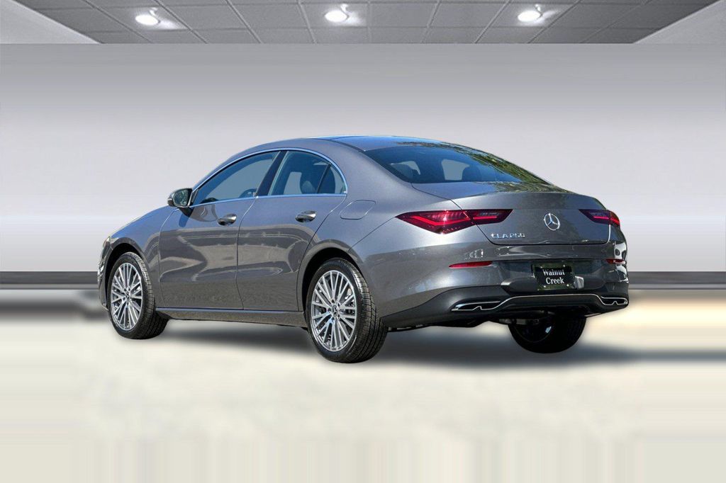 2026 Mercedes-BENZ CLA thumbnail 3