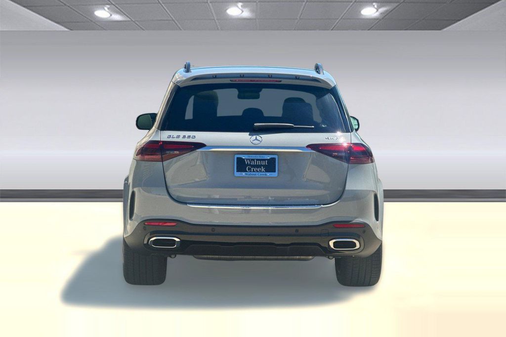 2026 Mercedes-BENZ GLE 照片 9